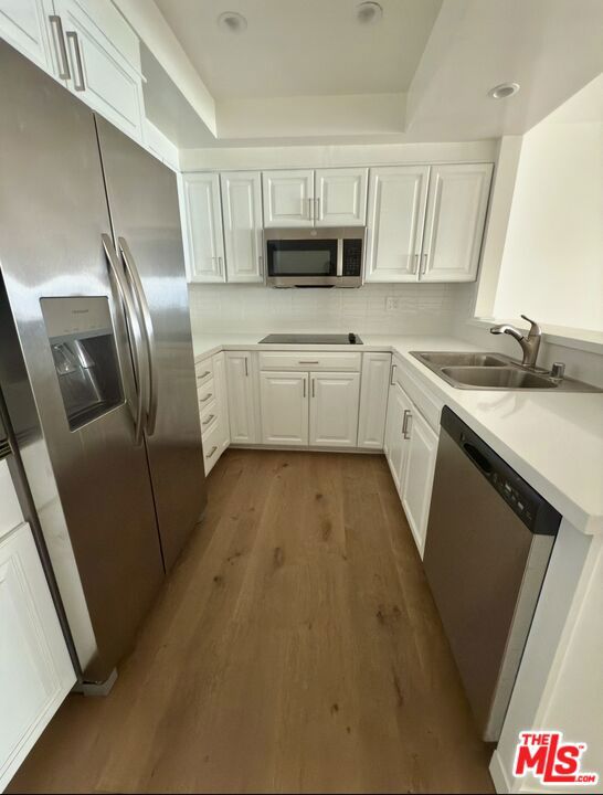 18071 Coastline Drive 16 Property Photo 3