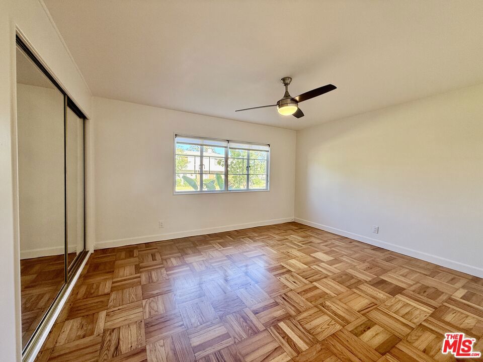 5262 Village Green Property Photo 10