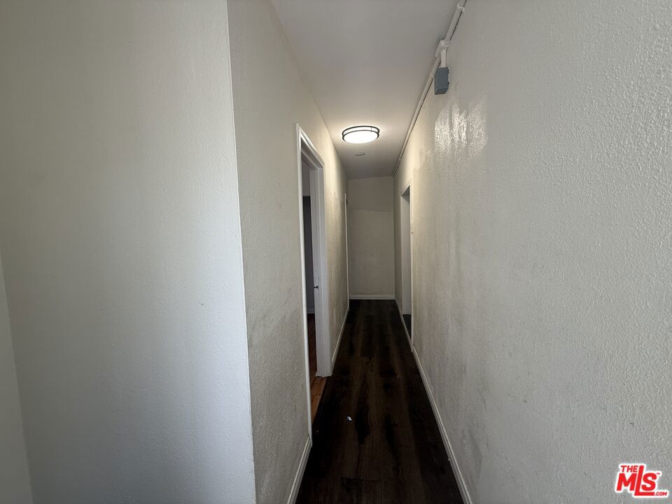 11233 Raymond Avenue Property Photo 14