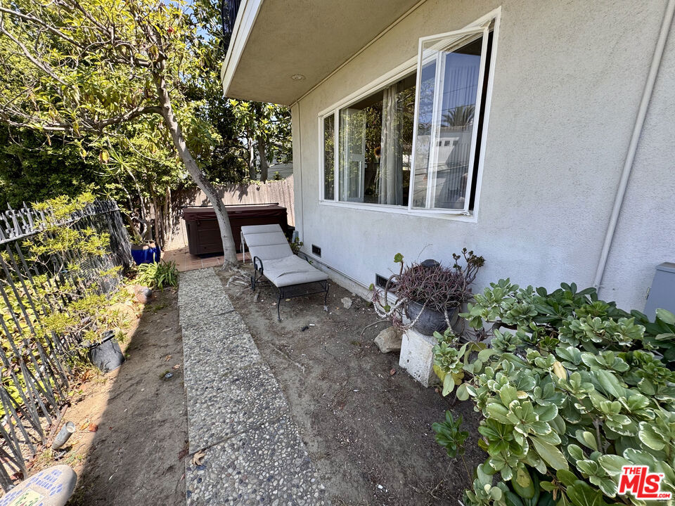 7756 Torreyson Dr. A Property Photo 36