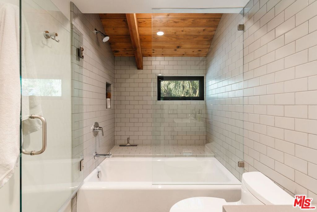 20605 Cheney Drive Property Photo 27