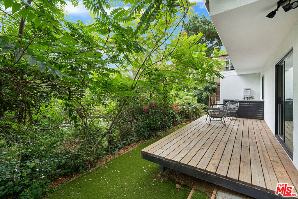 6331 Grape Place Property Photo 12