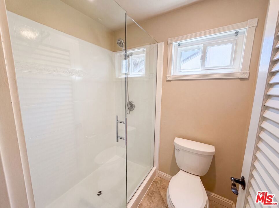 28061 Virginia Property Photo 16