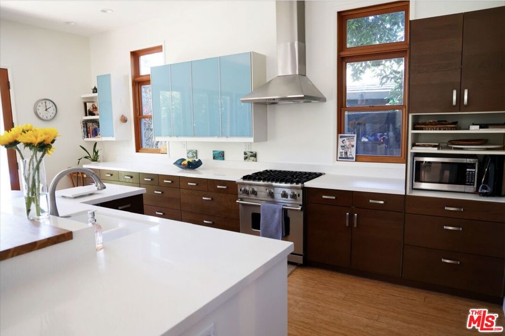 12213 Culver Drive Property Photo 1
