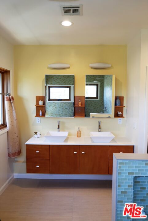 12213 Culver Drive Property Photo 11