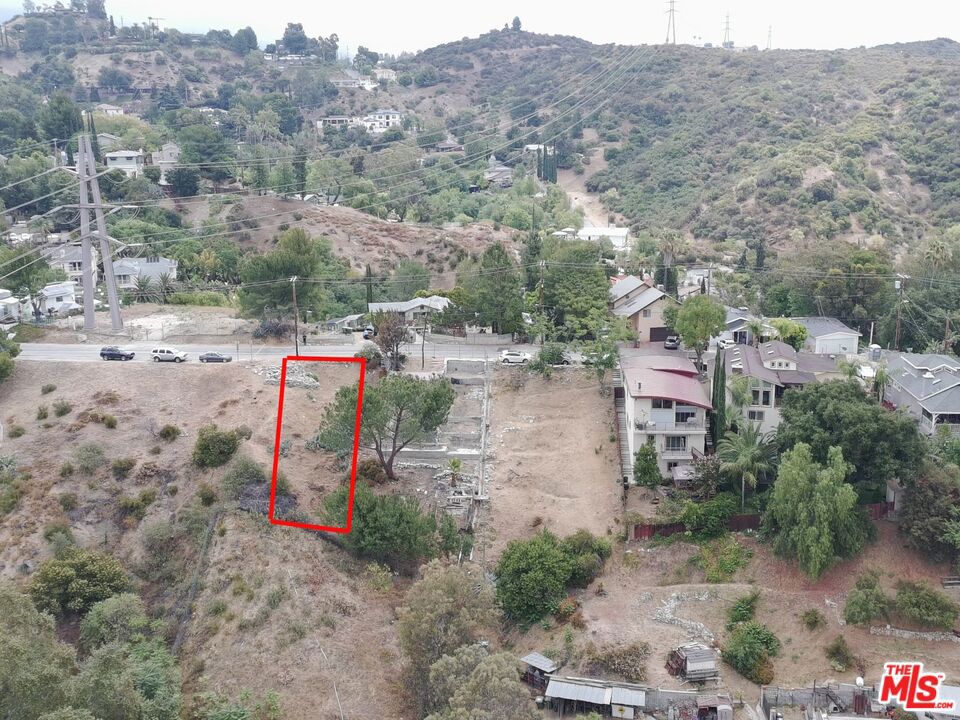 9477 Reverie Road Property Photo 2