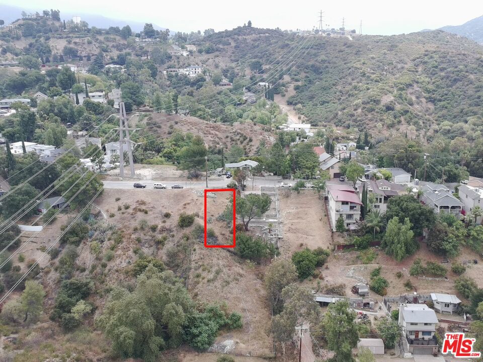 9477 Reverie Road Property Photo 5