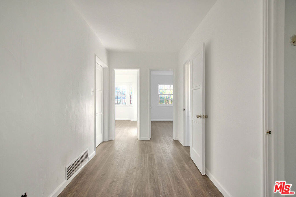 3956 W Slauson Avenue Property Photo 11