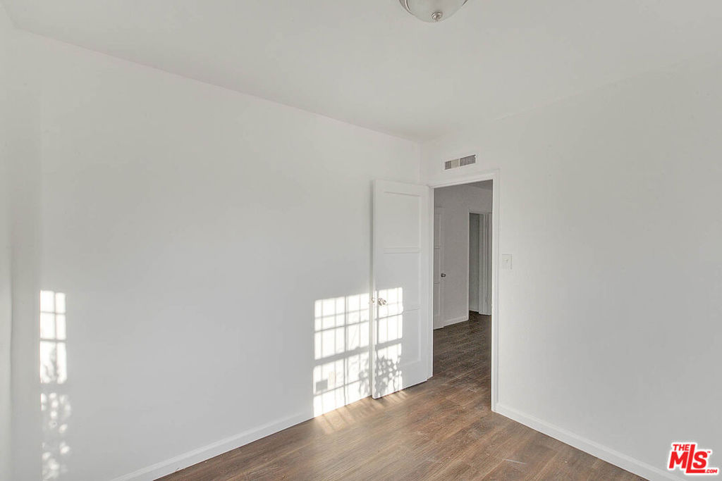 3956 W Slauson Avenue Property Photo 22