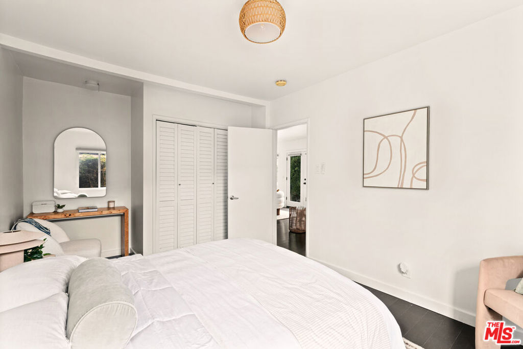 1434 24th Street Property Photo 14