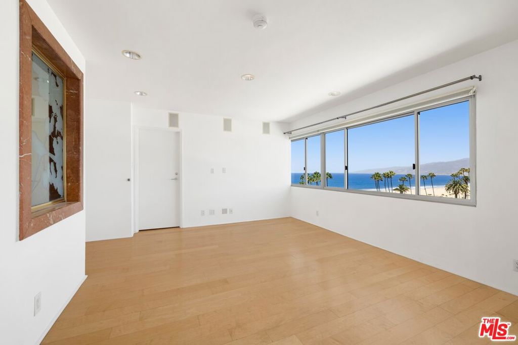 101 California Avenue 802 Property Photo 19
