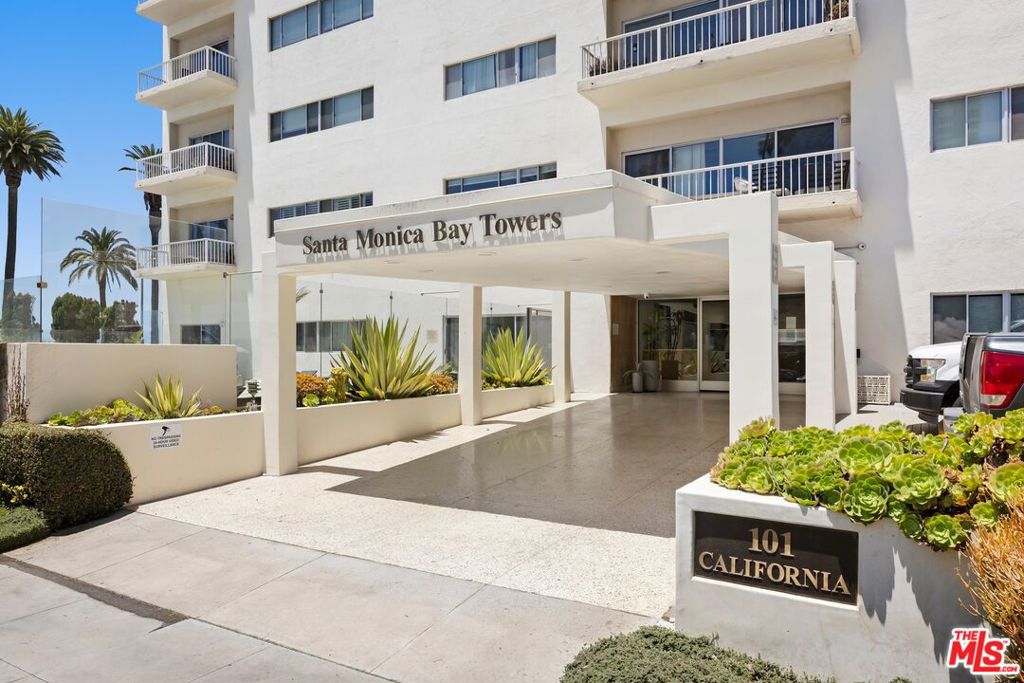 101 California Avenue 802 Property Photo 29