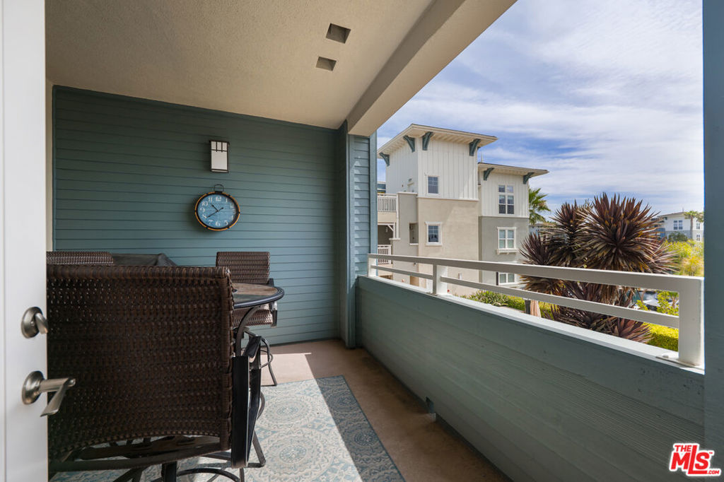 1542 Seabridge Lane Property Photo 16
