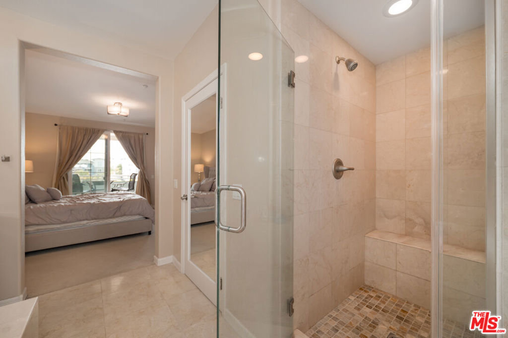 1542 Seabridge Lane Property Photo 26