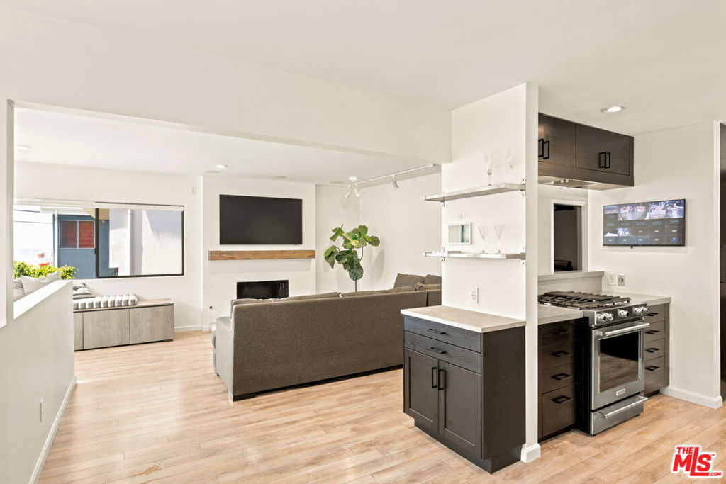 23 Privateer Street Property Photo 11