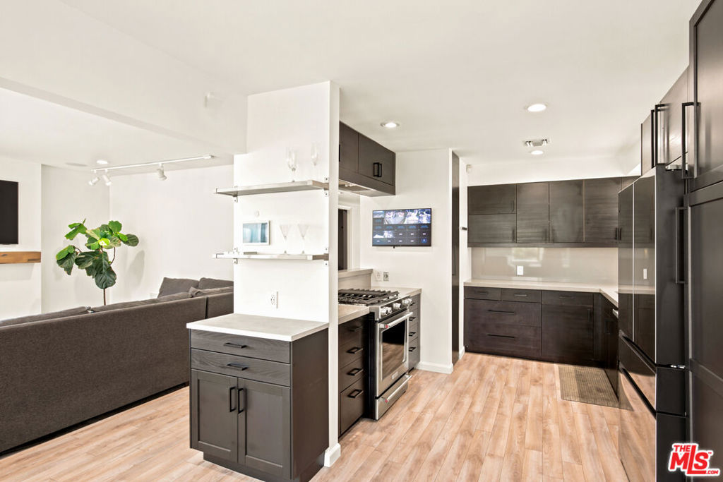 23 Privateer Street Property Photo 12