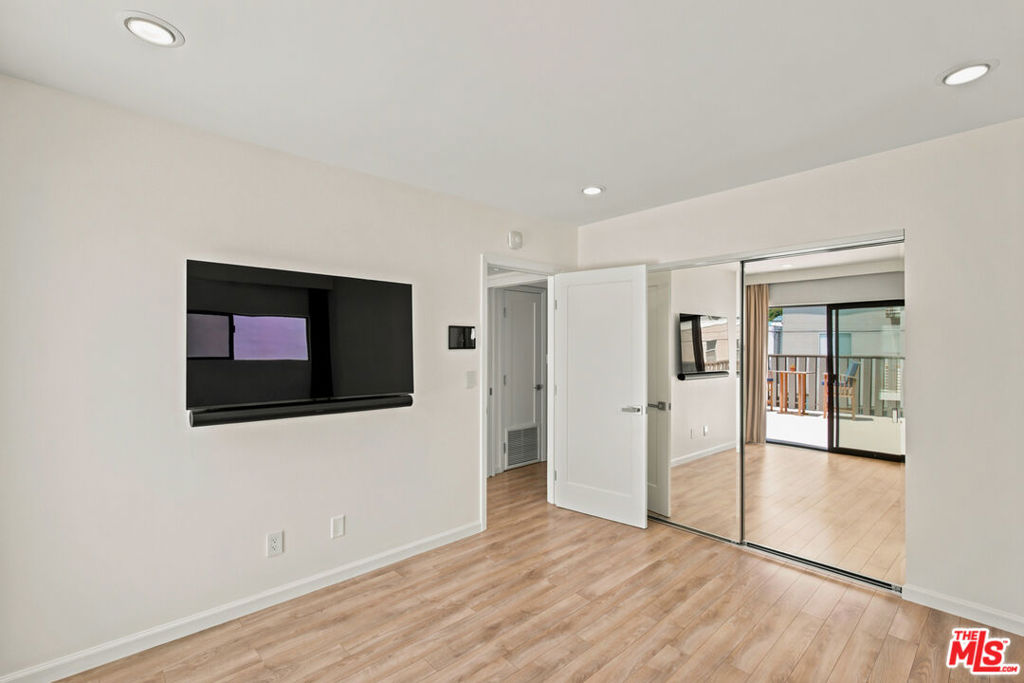 23 Privateer Street Property Photo 31