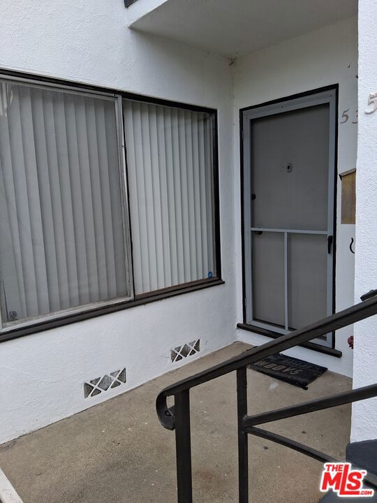 5350 W 57th Street Property Photo 1