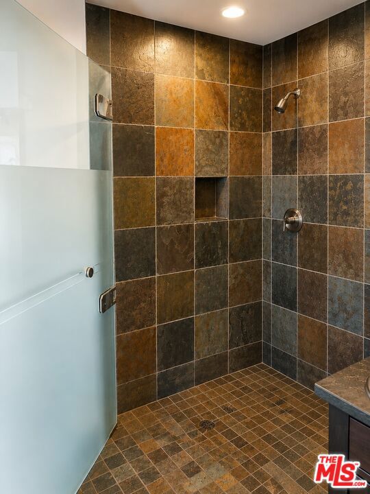 917 Palms Boulevard Property Photo 16
