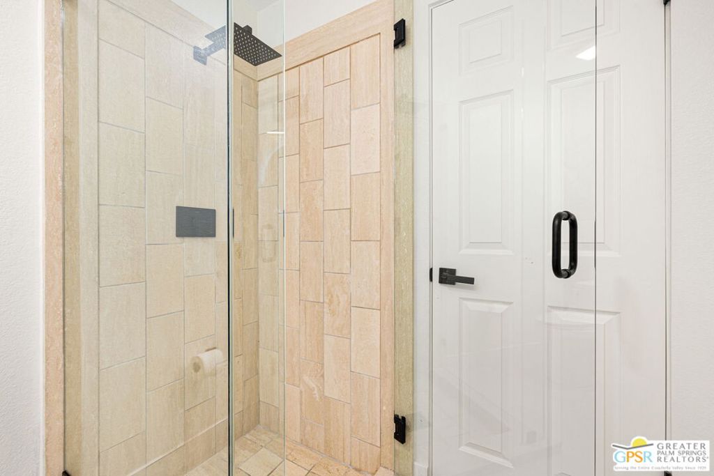 33 N Mirage Cove Drive Property Photo 57