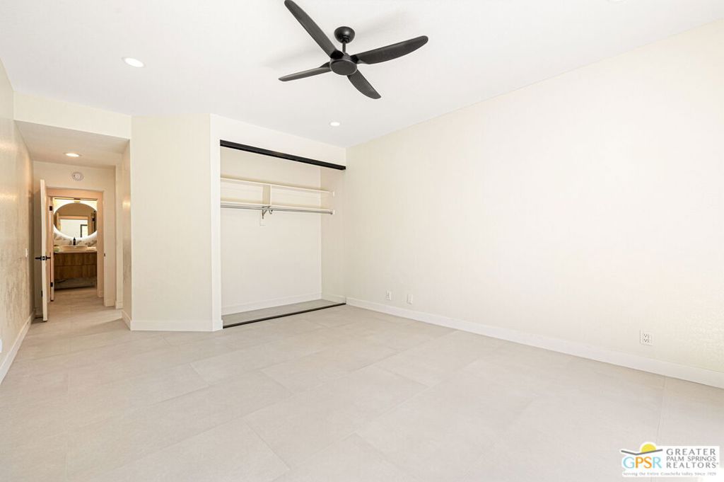 33 N Mirage Cove Drive Property Photo 64