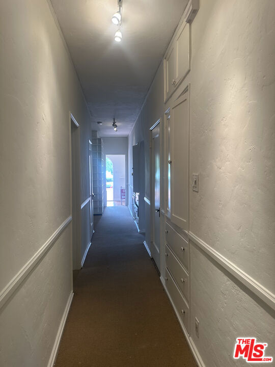 8381 W 4th Street Property Photo 4