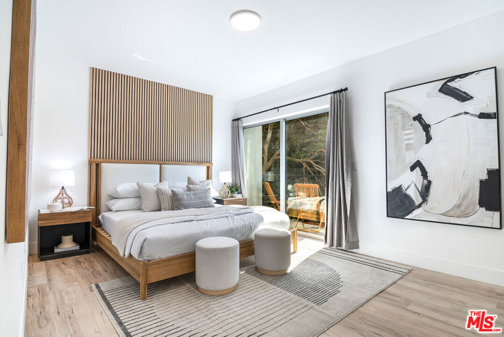1236 N Fairfax Avenue 1 Property Photo 10