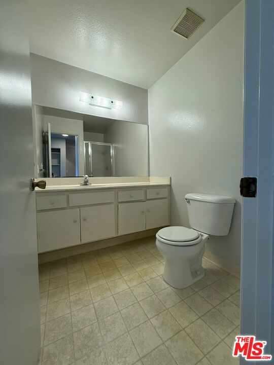 2809 Montrose Avenue 10 Property Photo 14