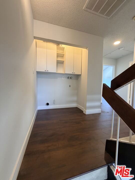 2809 Montrose Avenue 10 Property Photo 24