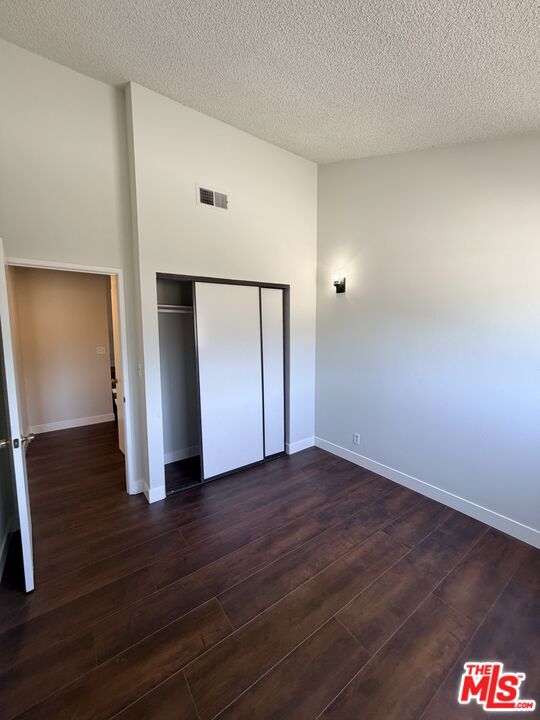 2809 Montrose Avenue 10 Property Photo 29