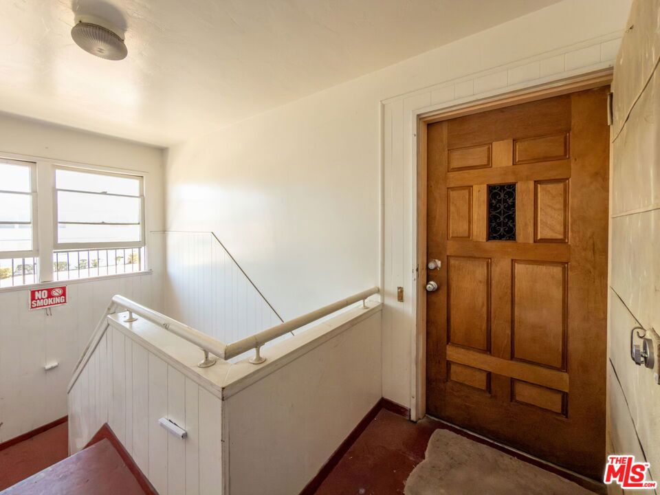 3311 3/4 W 77th Street Property Photo 11