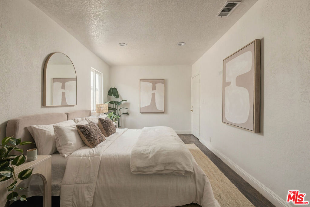 13126 Terra Bella Street Property Photo 20