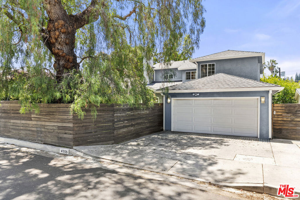 4555 Don Pio Drive Property Photo 2