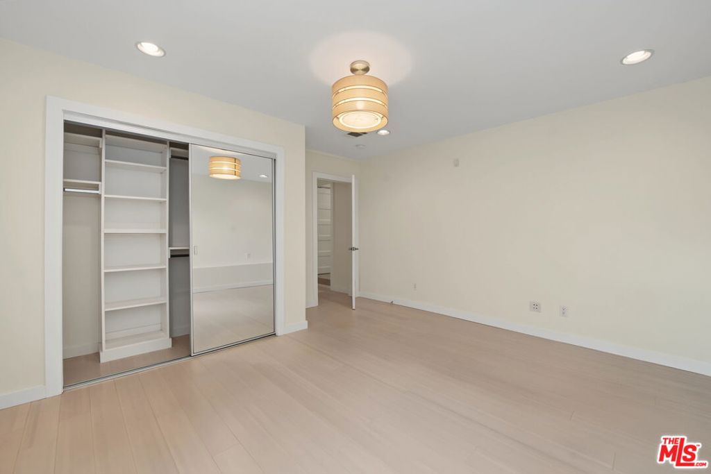 175 Barlock Avenue Property Photo 27