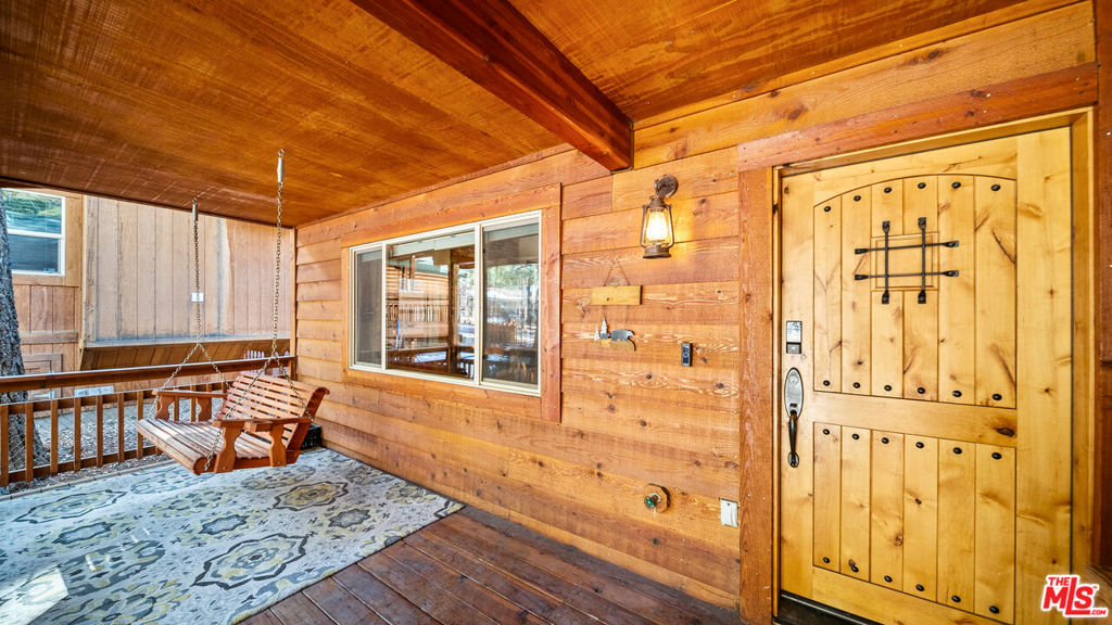 416 Mountainaire Lane Property Photo 38