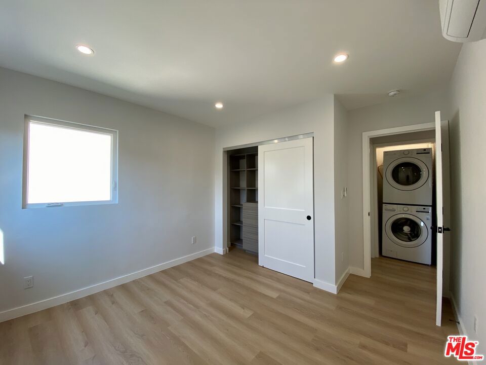 3207 W 3rd Street 3 Property Photo 22