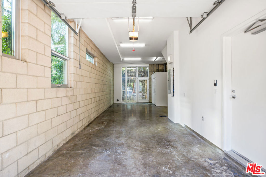 3450 Cahuenga Boulevard 801 Property Photo 25