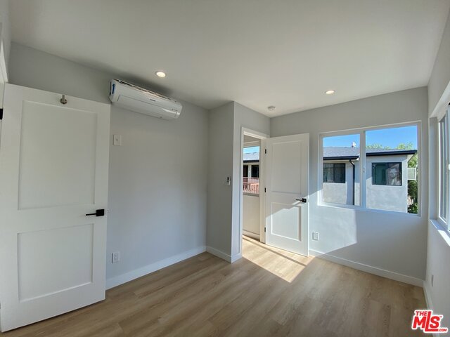 3207 W 3rd Street 7 Property Photo 11