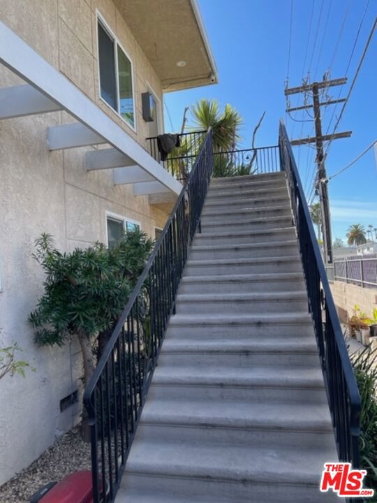 1419 Stanford Street Property Photo 16