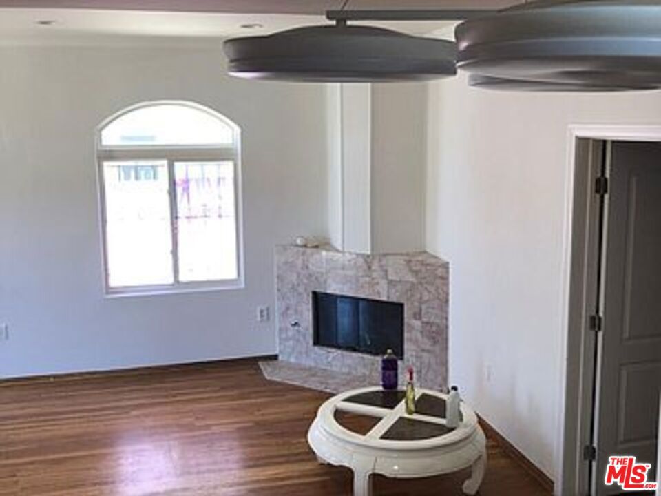 1419 Stanford Street Property Photo 48