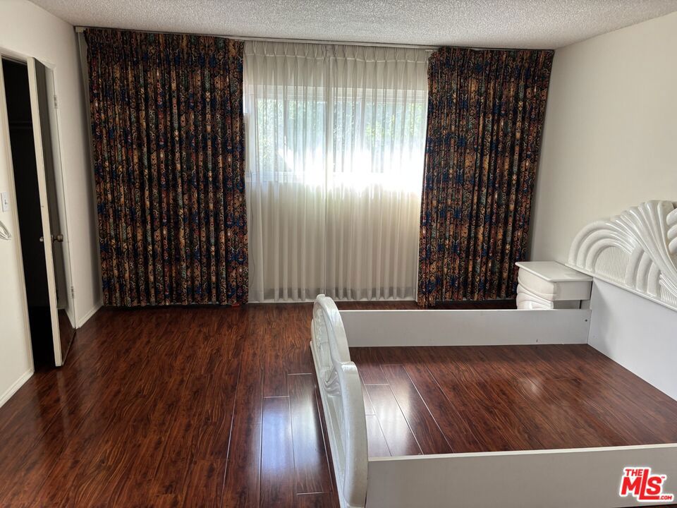 12520 Sanford Street Property Photo 13