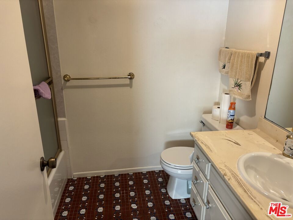 12520 Sanford Street Property Photo 15