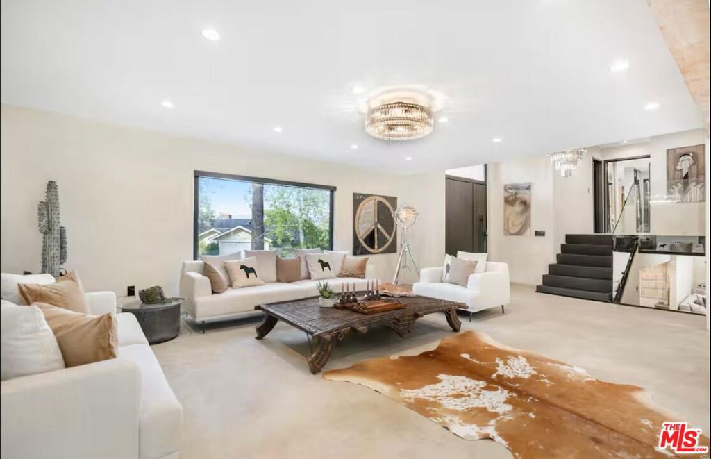 20322 Del Campo Pl Property Photo 8