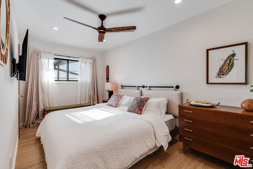 17 Sunset Avenue 4 Property Photo 11