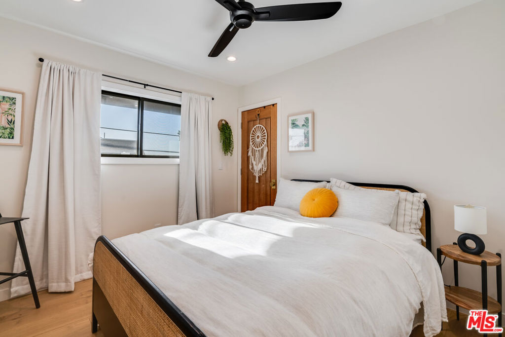 17 Sunset Avenue 4 Property Photo 12
