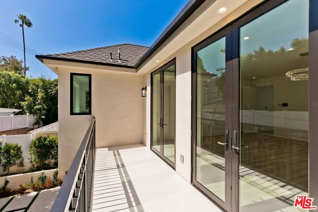 9224 Monte Mar Drive Property Photo 32