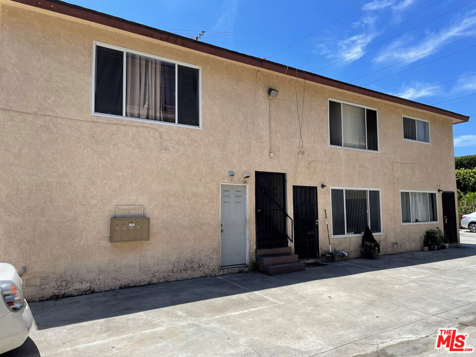16511 S Denver Avenue Property Photo 10