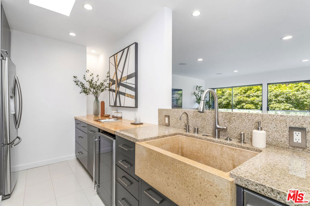 9834 Wanda Park Drive Property Photo 16