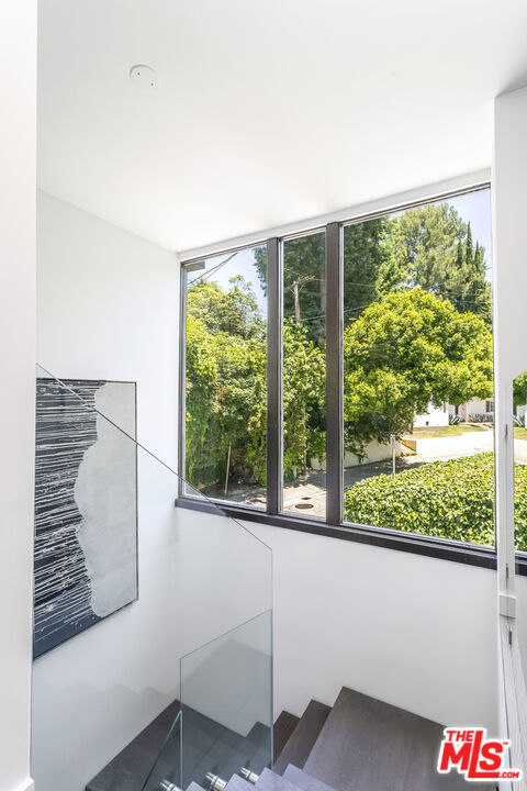 9834 Wanda Park Drive Property Photo 29