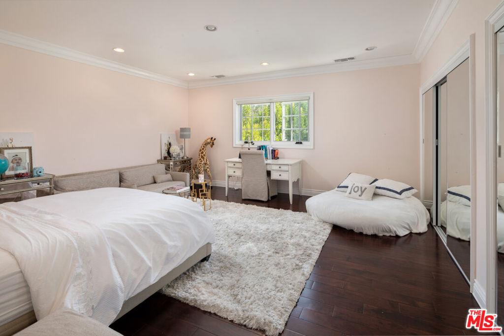 10914 Bellagio Road Property Photo 14
